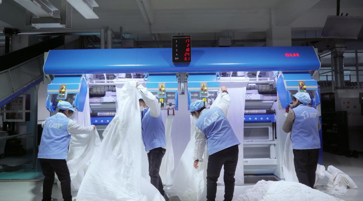 The Flatness Design of Kingstar Automation Four-station Spreading Feeders