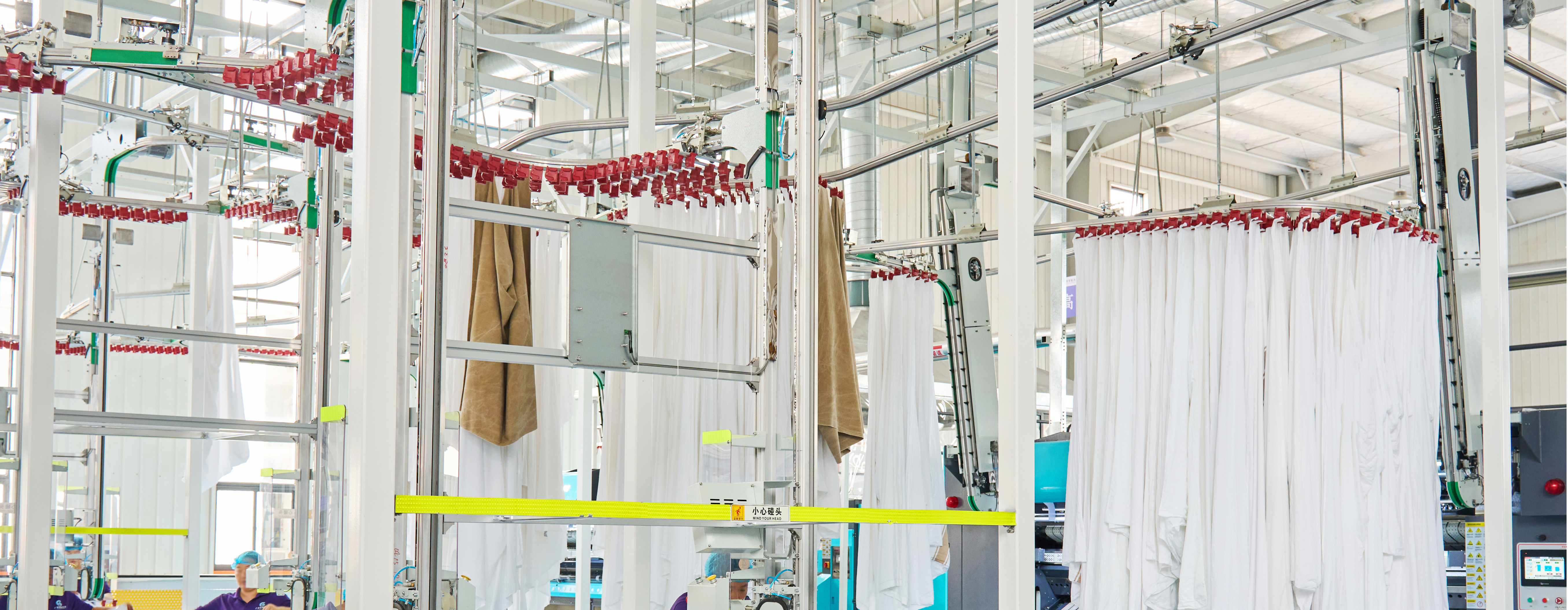 CLM hanging storage spreading feeder